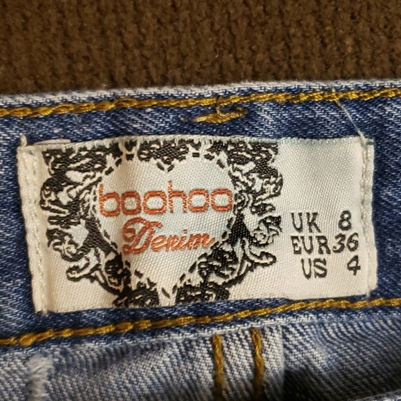 Mid Rise Frayed Hem Denim Booty Shorts SZ 4i - Picture 12 of 14